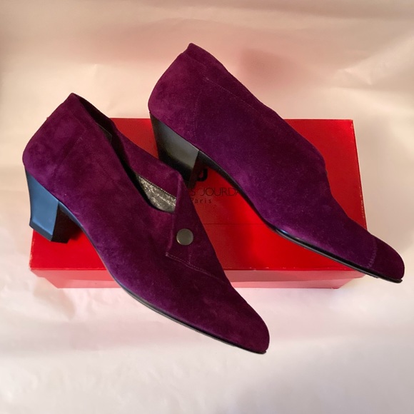 🏆HOST PICK Vintage Charles Jourdan Suede Booties NIB - Picture 4 of 13